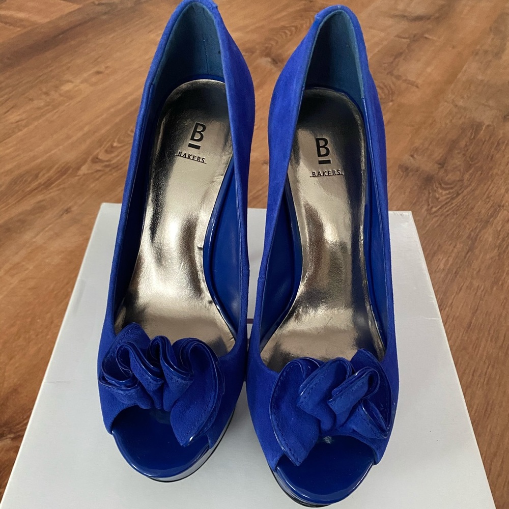 Cobalt blue peep toe high heels size 6